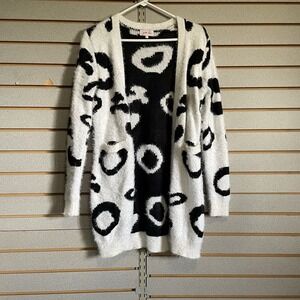Jess Lea  S Black White Cheetah Leopard Open Front Cardigan Pockets Feather Yarn